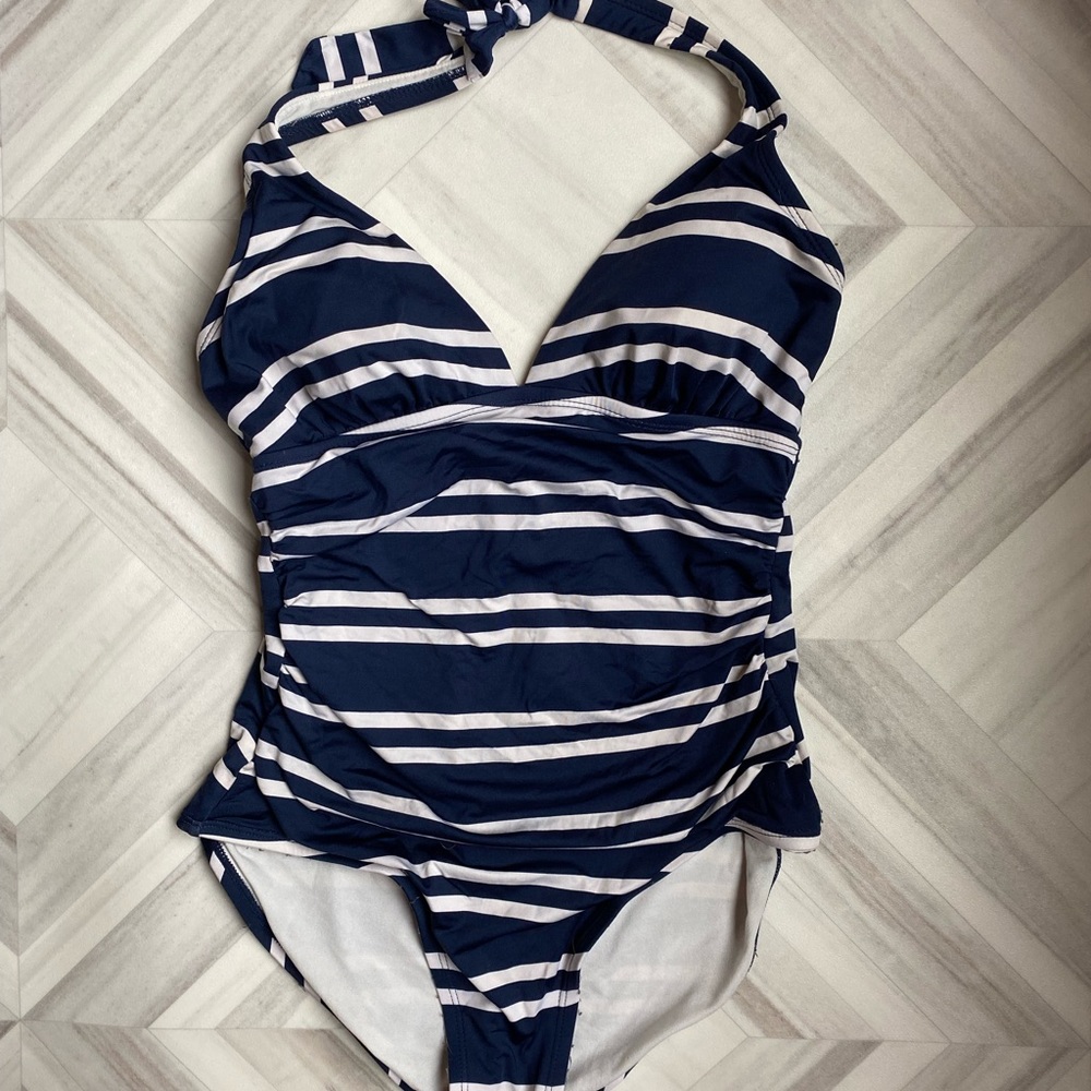 Morona One Piece Swimsuit